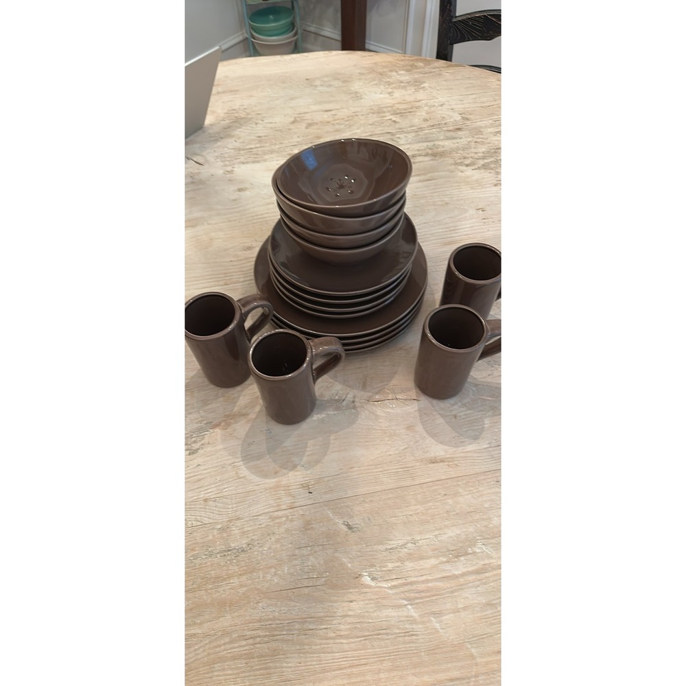 Pottery Barn Studio Barbara Eigen Stoneware 16pc Dinnerware Set Brown Service 4